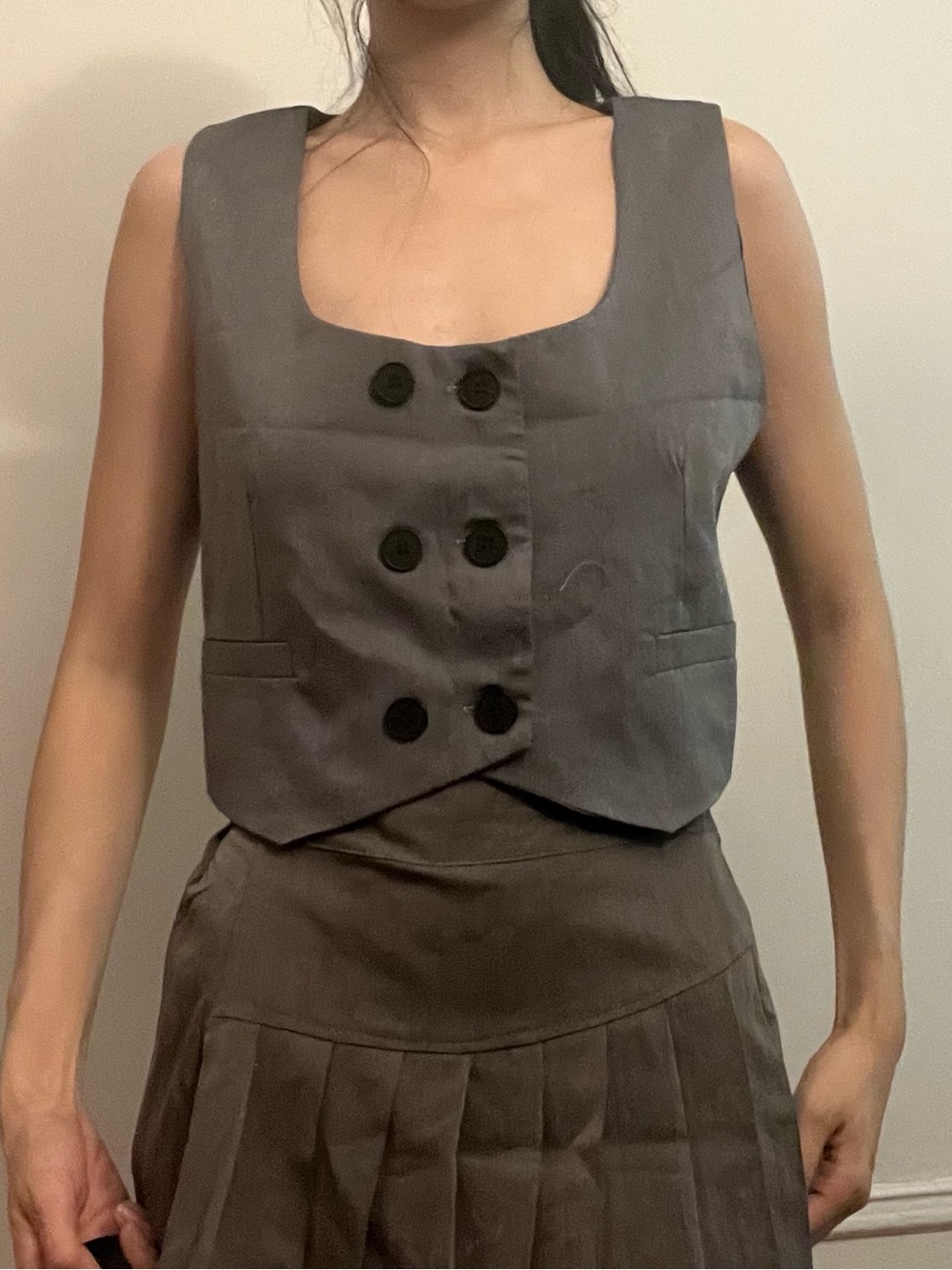 Sleeveless Double-Breasted Vest in Gray